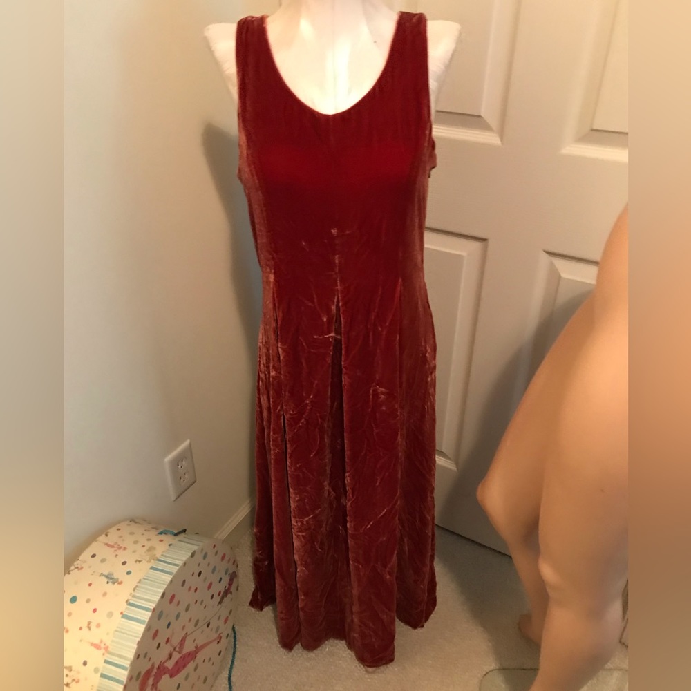 Laura Ashley dress velvet nwt hospital fashion show item tag cut /return size 8